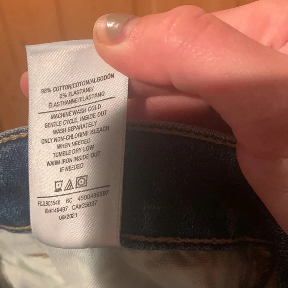 New FAVORITE DAUGHTER jordie high rise jeans - Picture 9 of 9